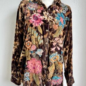 Johnny Was Bianca velvet embroidered top S/M